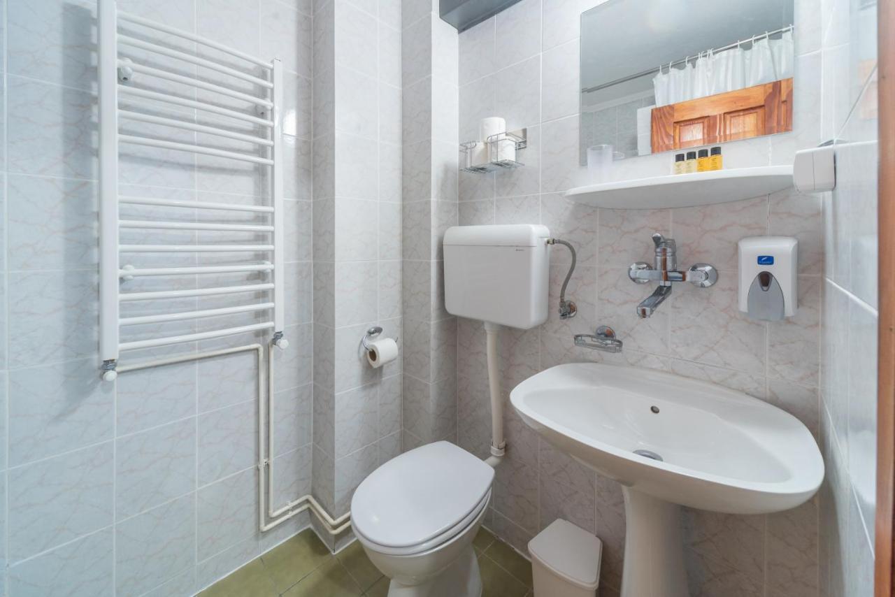 R Club Apartments Old Town ブドヴァ エクステリア 写真